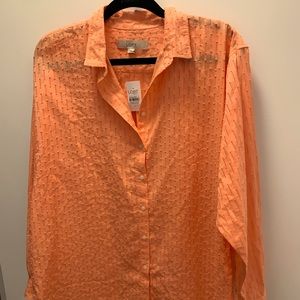 NEVER WORN TAGS ON Loft Peach Button down